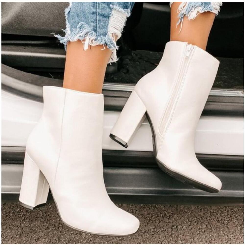Bamboo White Block Heel Side Zipper Ankle Boots Playful06 Boots Size 9